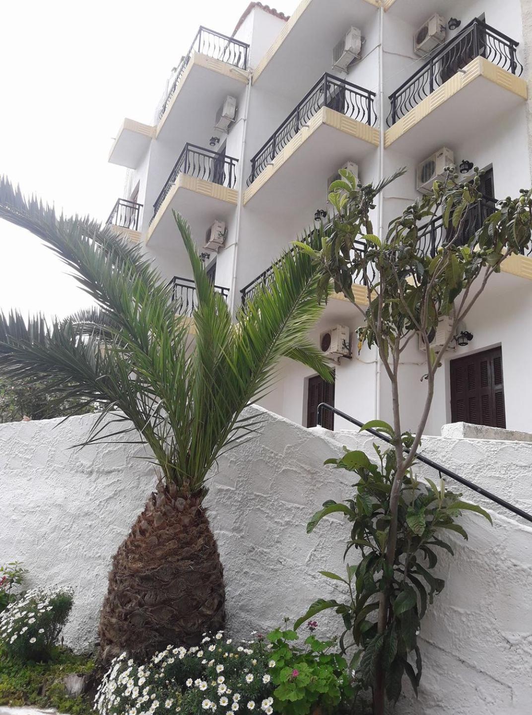Hotel Rena Ágios Kírykos Zewnętrze zdjęcie