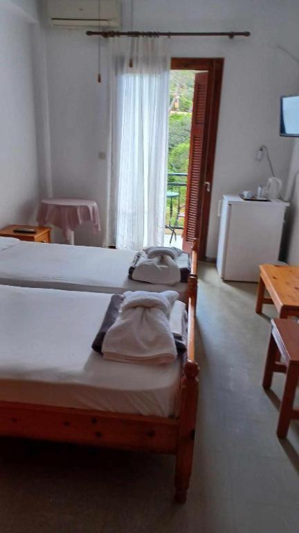 Hotel Rena Ágios Kírykos Zewnętrze zdjęcie