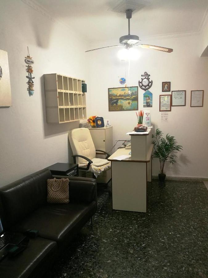 Hotel Rena Ágios Kírykos Zewnętrze zdjęcie